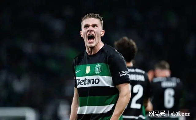 体育平台-多特蒙德围绕意大利杯扳平良机莱万多夫斯基在雄鹿比赛中夺冠，西汉姆集结日复出首秀看傻球迷的简单介绍